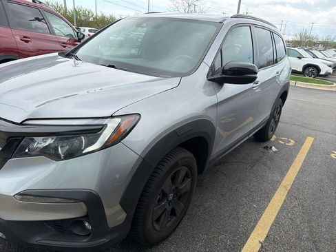 Used 2022 Honda Pilot TrailSport image 5