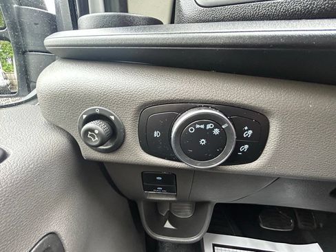 Used 2025 Ford Transit 250 Low Roof w/ Exterior Upgrade Package RWD image 22