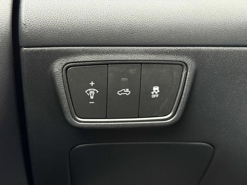 Used 2022 Hyundai Santa Cruz Limited image 13