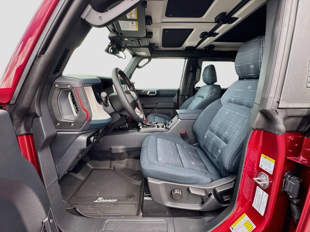 New 2026 Ford Bronco Heritage Edition AWD/4WD image 21