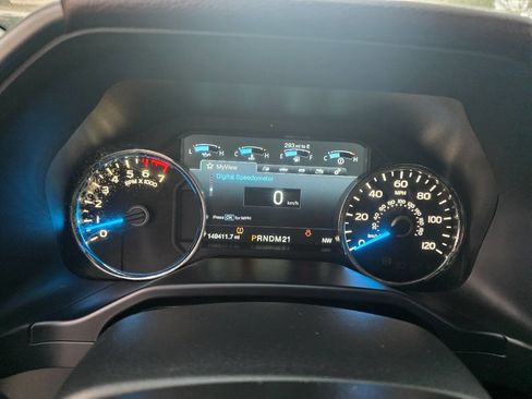 Used 2015 Ford F150 Platinum w/ FX4 Off-Road Package image 14