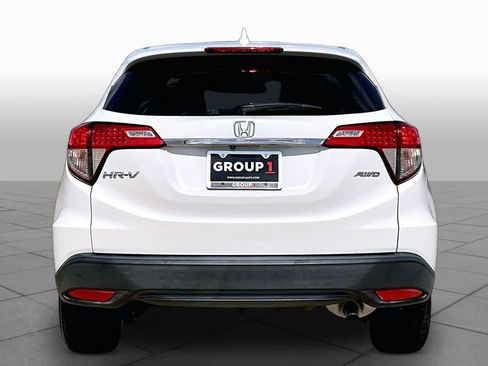 Used 2021 Honda HR-V LX image 5