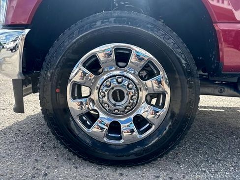 New 2025 Ford F250 Lariat w/ Chrome Package image 9