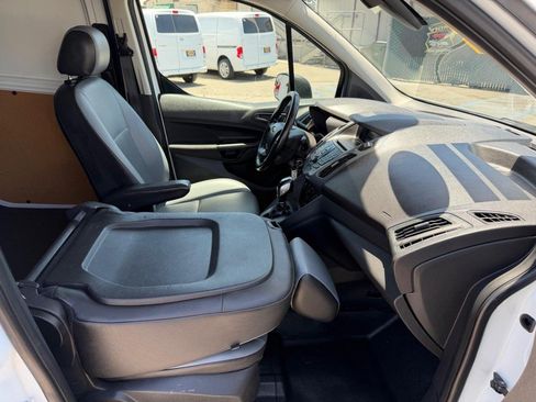 Used 2017 Ford Transit Connect XL FWD image 36