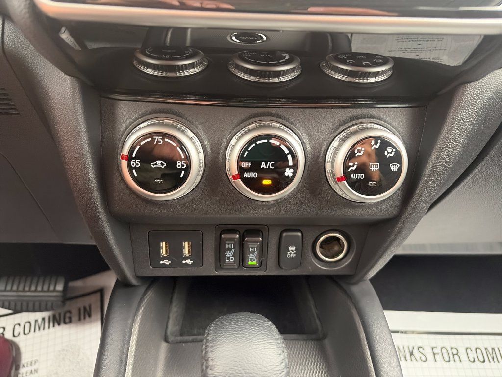 Used 2025 Mitsubishi Outlander Sport SE AWD/4WD image 17