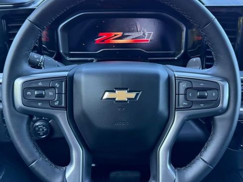 Used 2023 Chevrolet Silverado 1500 LTZ w/ LTZ Premium Package image 24