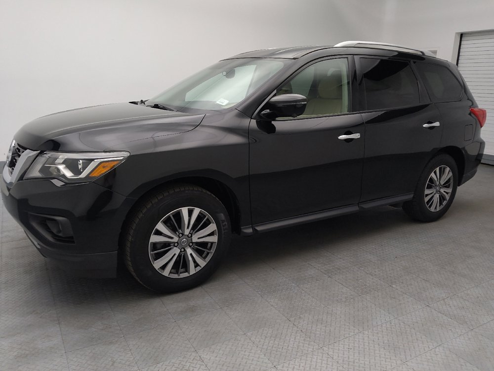 Used 2019 Nissan Pathfinder SL FWD image 2
