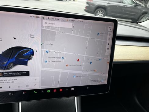 Used 2018 Tesla Model 3 Long Range RWD image 25