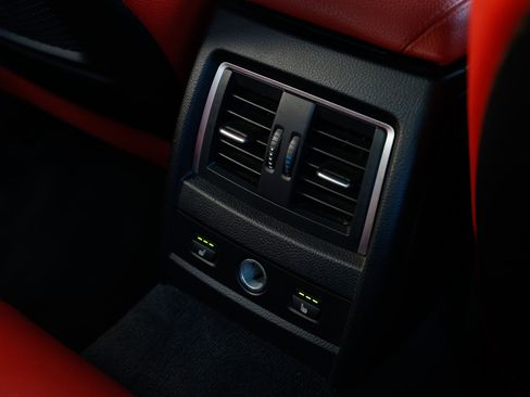 Used 2017 BMW 340i xDrive Sedan image 49