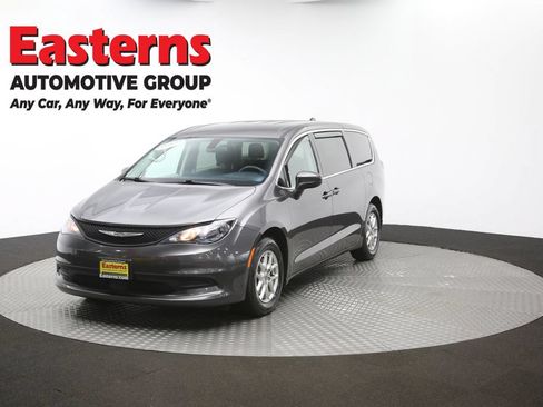 Used 2022 Chrysler Voyager LX FWD image 54