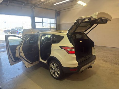 Used 2017 Ford Escape Titanium w/ Equipment Group 301A image 10