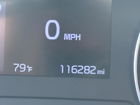 Used 2019 Kia Forte LXS image 21