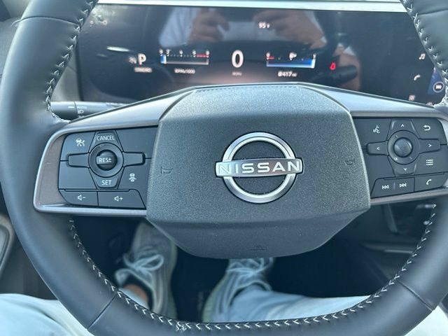 Used 2026 Nissan Sentra SV w/ SV Convenience Package FWD image 11