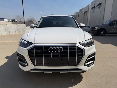 Used 2021 Audi Q5 2.0T Premium Plus w/ Premium Plus Package image 2