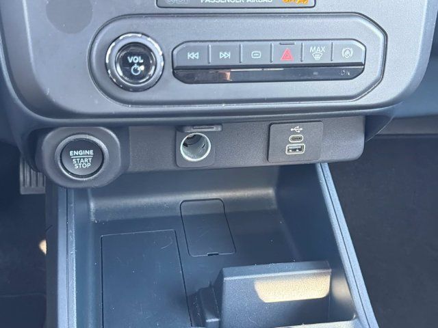 Certified 2026 Ford Maverick XLT AWD/4WD image 28