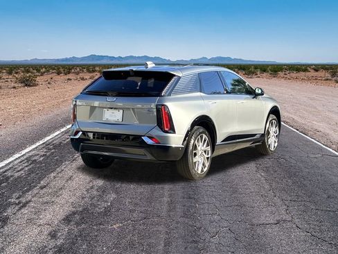 New 2026 Cadillac Optiq Luxury 1 image 12