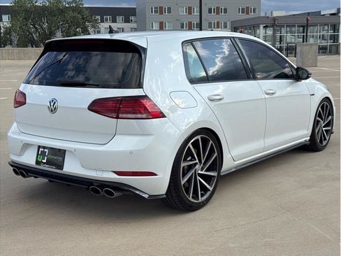 Used 2019 Volkswagen Golf R 4-Door AWD/4WD image 8