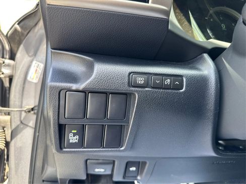Used 2015 Lexus IS 250 AWD w/ F-Sport Package image 20