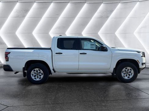 New 2026 Nissan Frontier S image 9