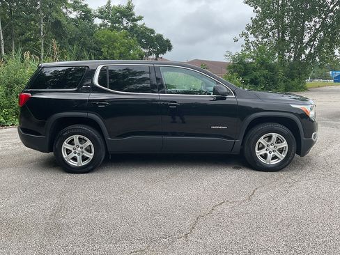 Used 2019 GMC Acadia SLE FWD image 4