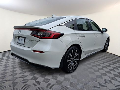 Used 2023 Honda Civic EX-L image 5