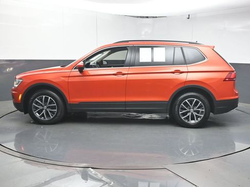 Used 2019 Volkswagen Tiguan SE FWD image 5