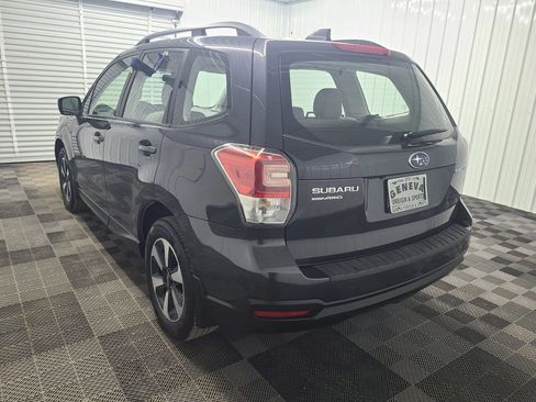 Used 2018 Subaru Forester 2.5i w/ Alloy Wheel Package AWD/4WD image 10
