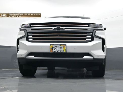 Used 2024 Chevrolet Suburban High Country AWD/4WD image 23