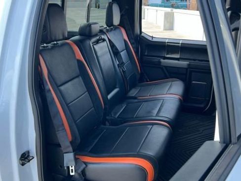 Used 2018 Ford F150 Raptor w/ Equipment Group 802A Luxury image 21