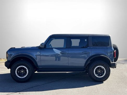 New 2025 Ford Bronco Outer Banks w/ Sasquatch Package image 23