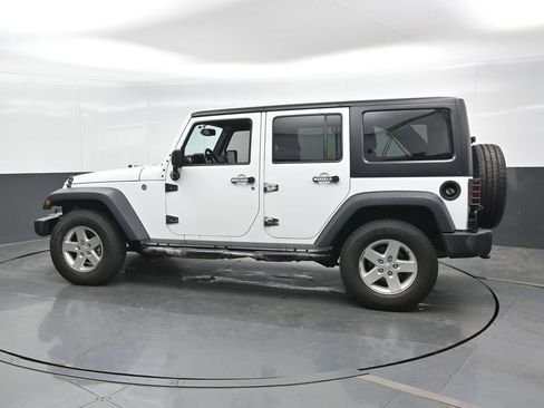 Used 2016 Jeep Wrangler Unlimited Sport w/ Quick Order Package 24S AWD/4WD image 8