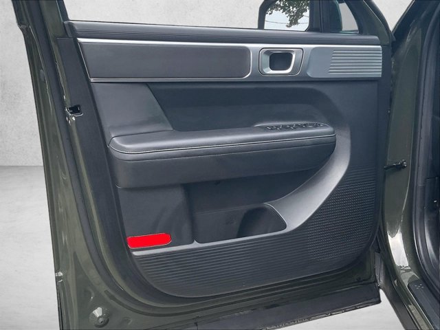 Used 2024 Hyundai Santa Fe SEL FWD image 18