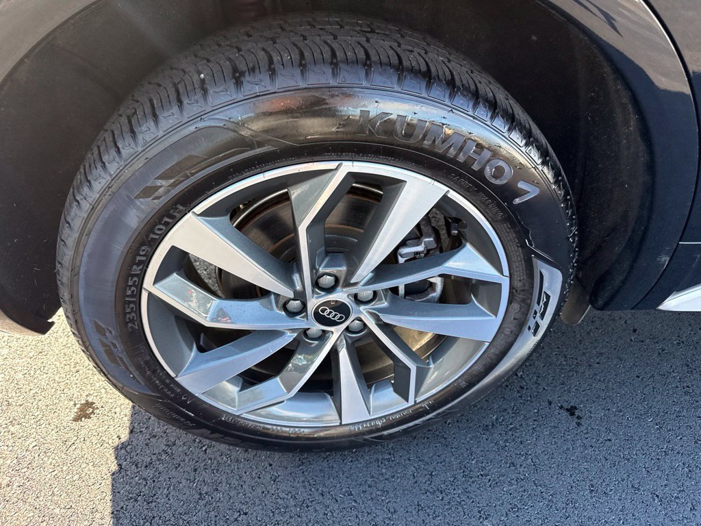 Certified 2023 Audi Q5 2.0T Premium Plus AWD/4WD image 17