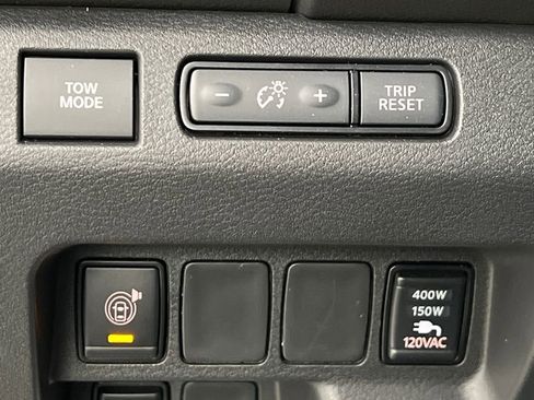 Used 2026 Nissan Frontier PRO-4X w/ Pro-4x Convenience Package image 44