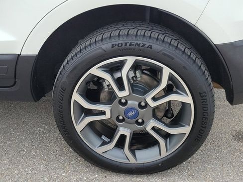 Certified 2019 Ford EcoSport SES image 9