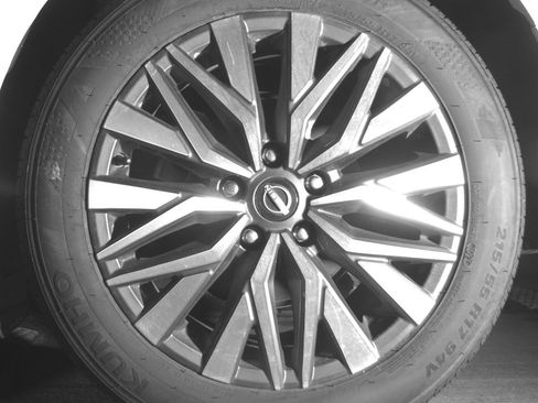 Used 2025 Nissan Altima 2.5 SV image 14