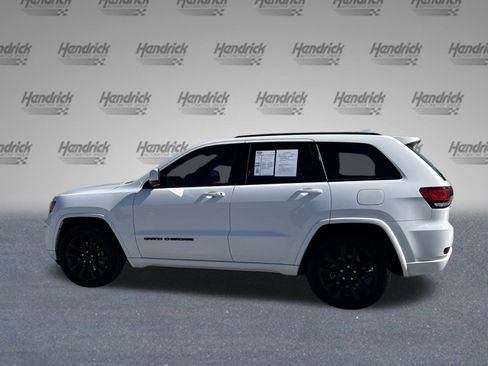 Used 2021 Jeep Grand Cherokee Laredo X image 6