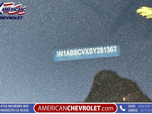 Used 2025 Nissan Sentra SV FWD image 3