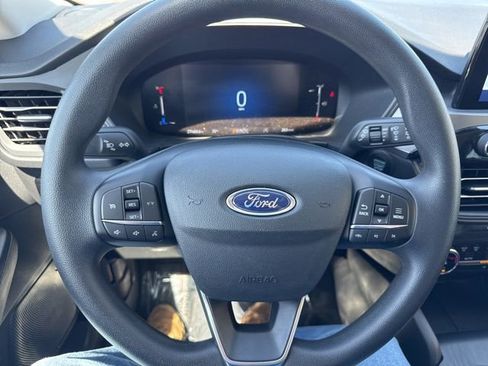 Used 2025 Ford Escape Active AWD/4WD image 15