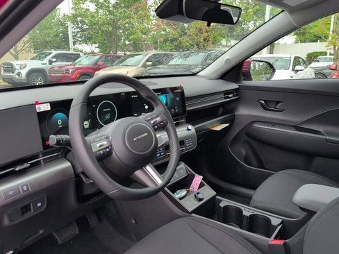 New 2025 Hyundai Kona SEL image 10