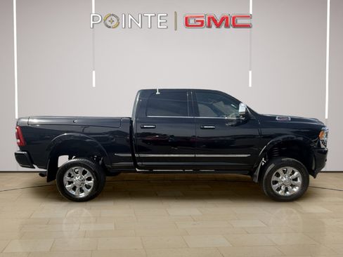 Used 2019 RAM 2500 Limited image 10