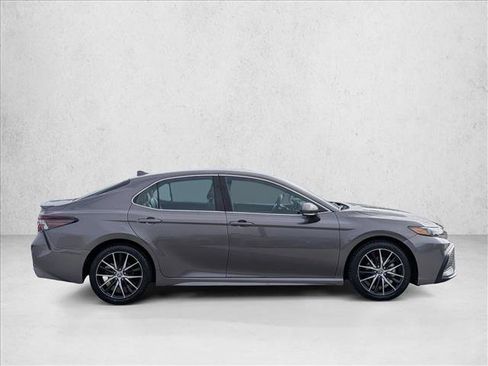 Certified 2024 Toyota Camry SE w/ Convenience Package FWD image 5