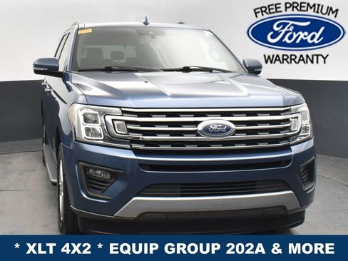 Used 2020 Ford Expedition XLT w/ Equipment Group 202A image 2