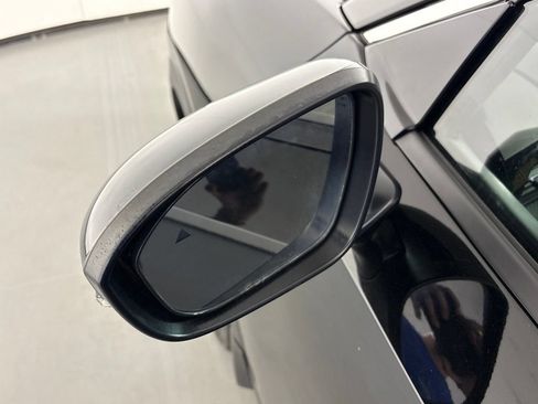 Certified 2025 Nissan Kicks SR FWD image 13