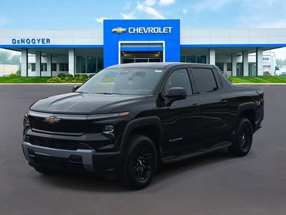 New 2025 Chevrolet Silverado EV LT