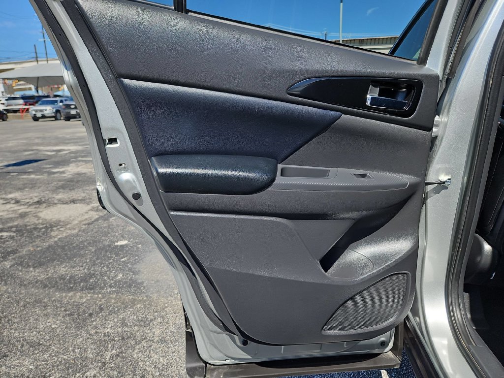 Used 2025 Mitsubishi Eclipse Cross SE AWD/4WD image 22