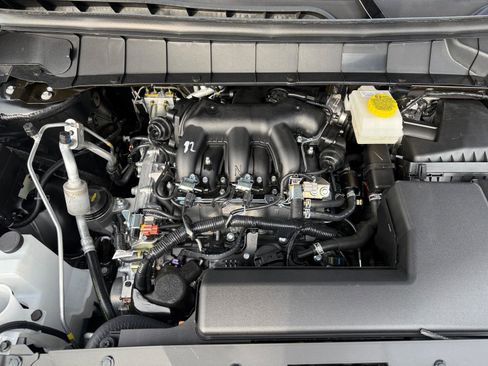 New 2026 Nissan Pathfinder Platinum AWD/4WD image 32