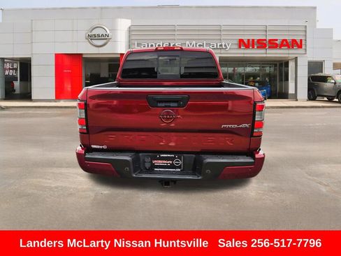 Used 2022 Nissan Frontier PRO-4X w/ Pro-4X Premium Package AWD/4WD image 5