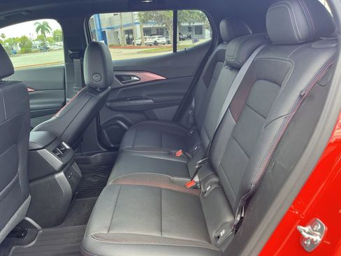 New 2025 Chevrolet Equinox EV RS image 14