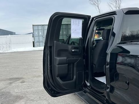 Certified 2019 Chevrolet Silverado 1500 LT w/ All-Star Edition AWD/4WD image 29